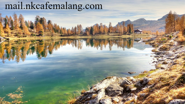 8 Danau dengan Pemandangan yang Indah di Italia